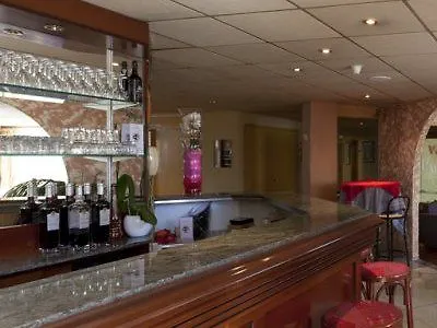 Adonis Cannes - Thomas Hotell Le Cannet