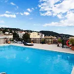 Adonis Cannes 3*