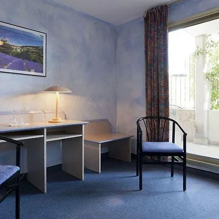 Adonis Cannes - Thomas 3* Le Cannet
