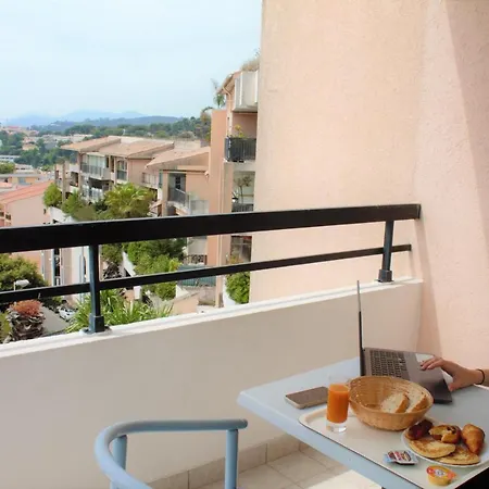 Hotel Adonis Cannes - Thomas