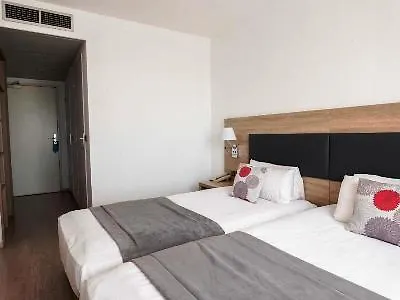 מלון Adonis Cannes 3*