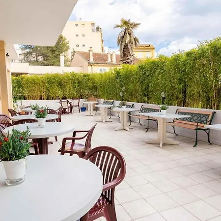 Adonis Cannes - Thomas Hotel