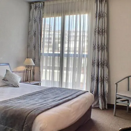 Hotel Adonis Cannes - Thomas
