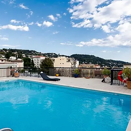 Adonis Cannes Le Cannet