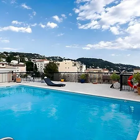 Hotel Adonis Cannes 3*