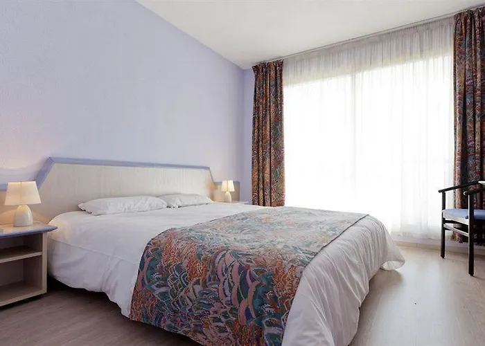 Adonis Cannes Hotel Le Cannet