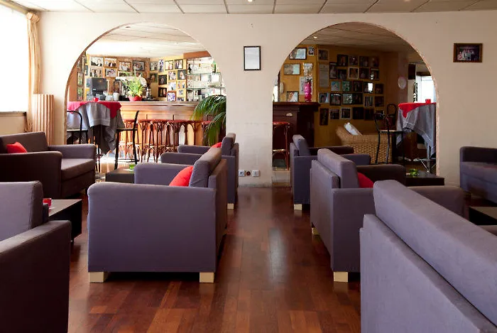 Adonis Cannes 3* Ле-Канне