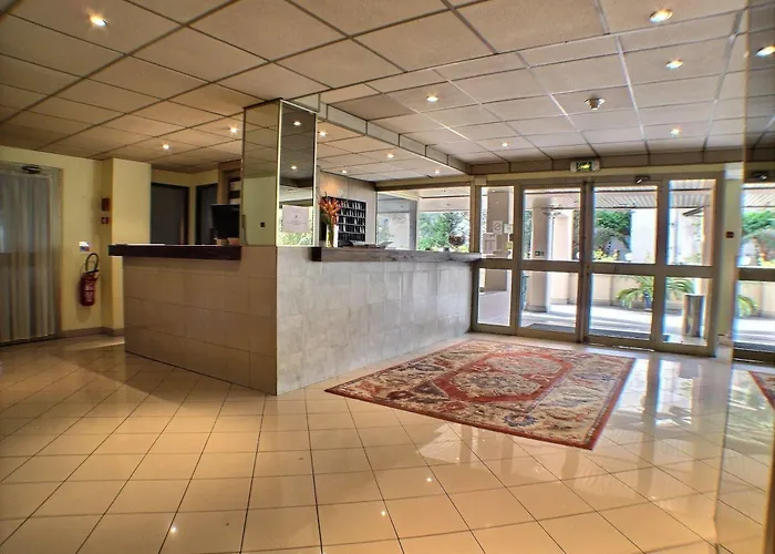 Adonis Cannes Hotel Le Cannet