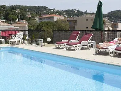 Hotell Adonis Cannes