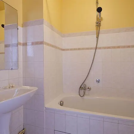 Hotell Adonis Cannes Le Cannet